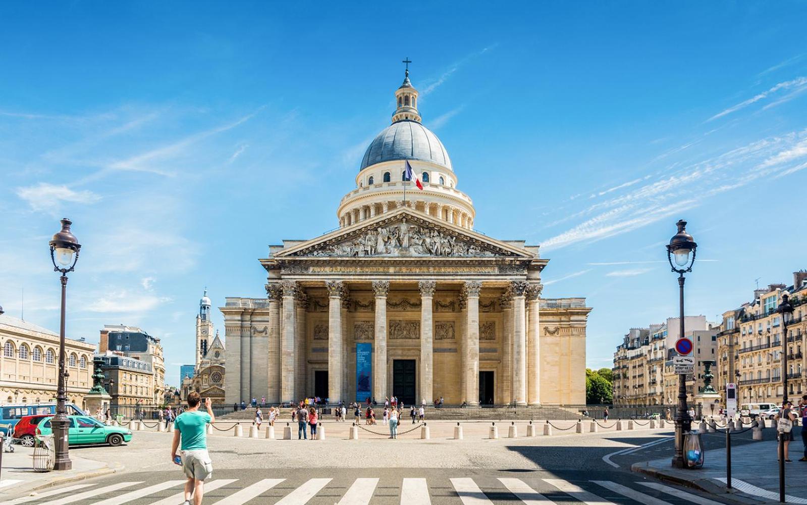 Appartement Proche Pantheon - Voisin De Emily In *